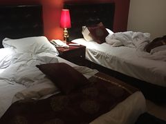 -屋顶顶城市·江景酒店-客房部