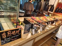 -大中华希尔顿酒店-念自助餐·嗨啤·小龙虾