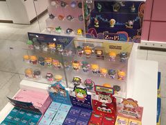 -泡泡玛特POPMART(国金街店)
