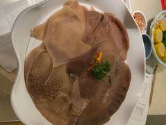 -左庭右院鲜牛肉火锅(浦江欢乐颂店)