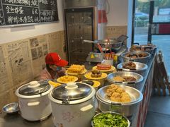 -柳州肥姨妈大骨螺蛳粉(沙河店)