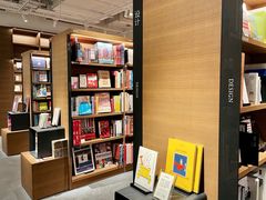 -茑屋书店(天目里店)