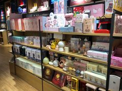 -九木杂物社(领展购物广场中关村店)