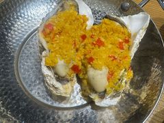 蒜蓉粉丝蒸生蚝-必点海鲜·海肠捞饭大王(滨江道店)
