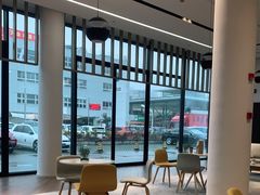 -上海宝诚尊悦宝马4S店(静安店)