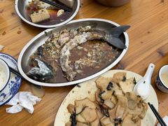 -盛得农家美食·无花果浸鸡·古法烧鸡·竹筒饭(白水寨森林海店)