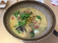 -蒙自源过桥米线(红谷滩万达店)