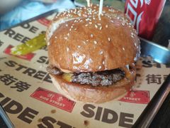绝代佳人招牌汉堡-Side Street街旁(交道口店)