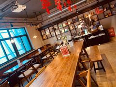 -阅西安新华书店(翠华南路店)