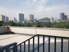 -武汉大学图书馆·文理学部总馆