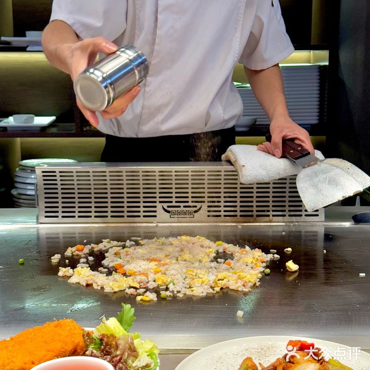 在洛阳！！花小钱装大杯！！！