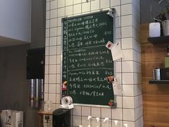 -Be Lived Cafe比例咖啡(摩天轮店)