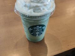 -星巴克(南宁民歌湖店)