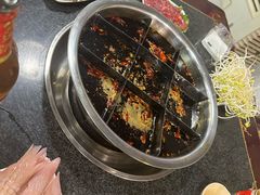 -邓莽子老火锅(中兴路总店)