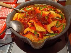 -夺欢喜贵州酸汤牛肉火锅(静安寺店)