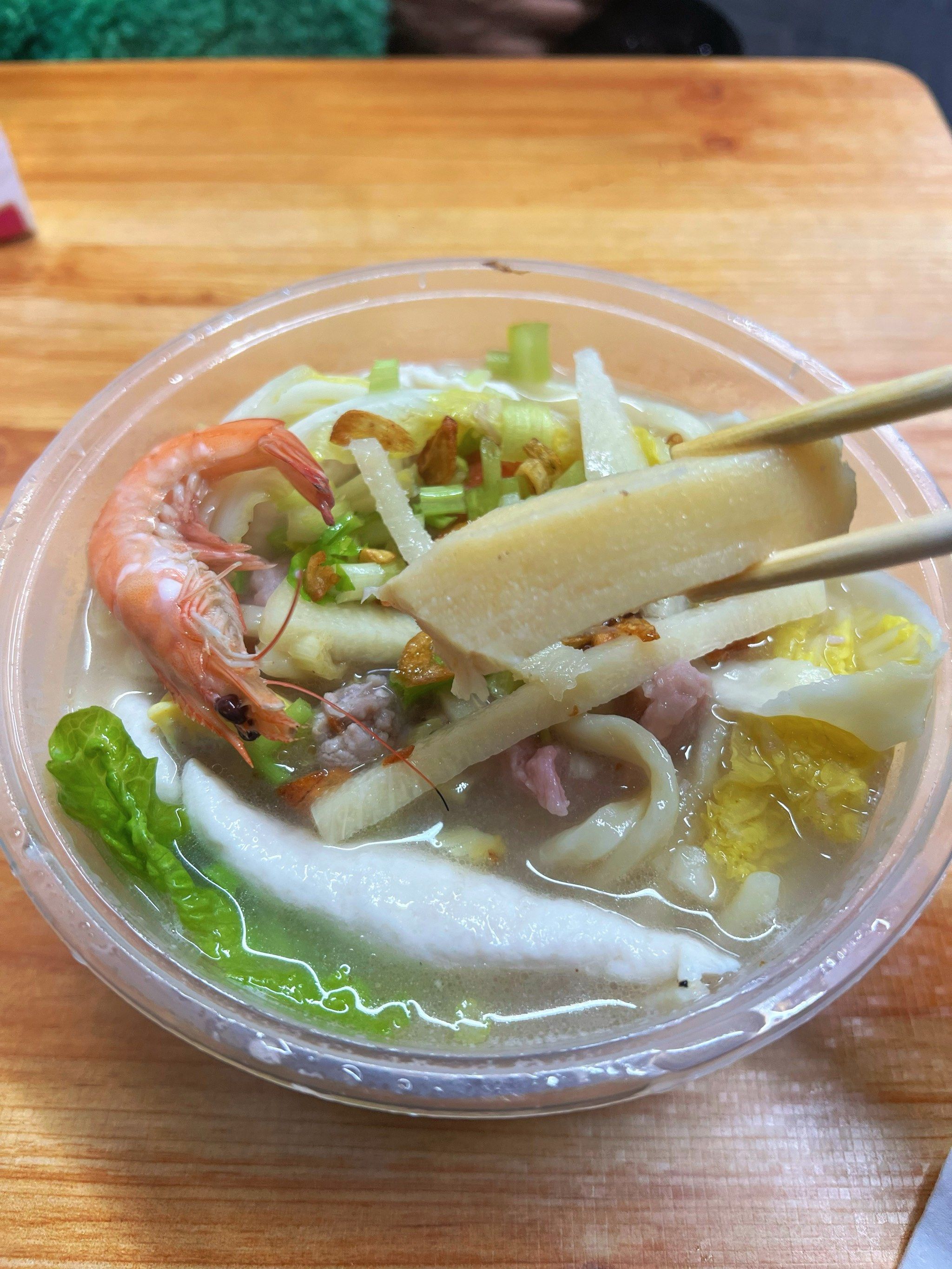 在厦门街边不起眼却好吃要死的酸笋面[色][色]