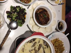 -饭橘汉江码头·乡野土菜馆(静安路店)