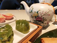 金箔菠菜皮虾饺-五号茶居·新派粤菜·岭南五号酒店(沿江中路店)