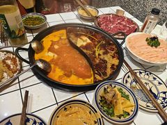 -旧街市鲜货老火锅(大光路店)