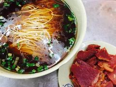 -伟记奥面馆(养育巷店)