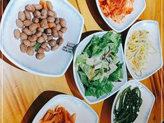 -唯成•韩国炭火烤肉 유성고기