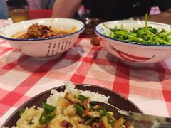 -笨豆腐居民楼菜馆•江西小炒(天津开发区店)