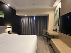 -汉庭(北京大兴枣园地铁站店)