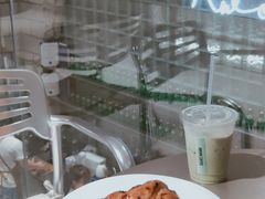 焦糖可颂（大号）-RWORK·COFFEE(滨江店)