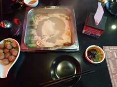 -陈阿婆重庆绿色鱼火锅