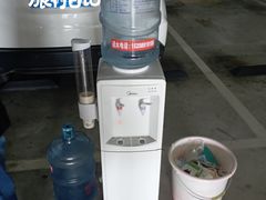 -一嗨租车(凤凰机场店)
