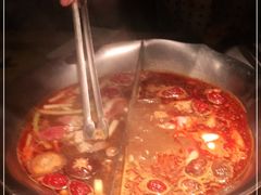 -湊湊火锅·茶憩(杭州湖滨银泰in77店)