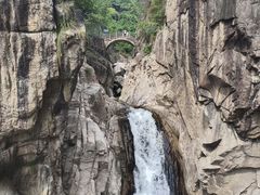 -鄣山大峡谷