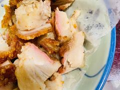 脆口烧肉-园林美食城·本土农家菜(杨和镇店)