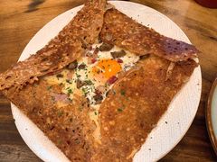 鸡蛋蘑菇熏肉荞麦可丽饼-RAC BAR(安福路店)