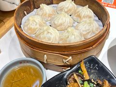 -馋三尺蟹粉小笼(人民广场店)