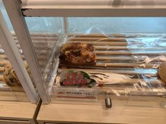 -85度C(生甜甜圈研究工坊·上海松江人民北路店)