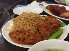 腩乳猪脚粉-丽的面家(多宝路店)