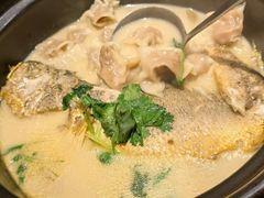 大黄鱼馄炖汤-望乡楼上海菜(日月光店)