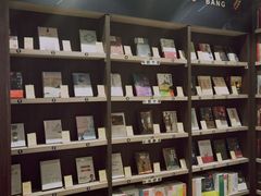 -钟书阁(群光广场店)