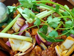 鸡煲-胡须佬鸡煲四季火锅(龙珠大道店)