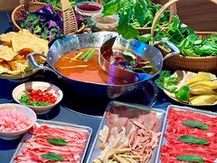 -由衷贵州酸汤牛肉火锅(新桥店)