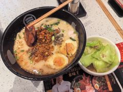 辛泡菜肥牛石锅拉面-味千拉面(泰州万达广场店)