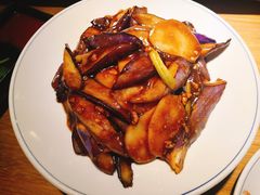 茄子炒年糕-大牌大·传统杭帮菜(湖滨店)