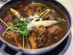 -运气牛自助酱大骨火锅(南京东路店)