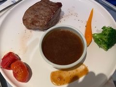 菲力牛排（黑椒汁/蘑菇汁）-伊斯坦布尔土耳其清真咖啡餐厅