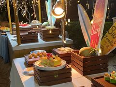 -亚龙湾希尔顿自助餐厅·海鲜·烧烤·沙滩BBQ·现场乐队