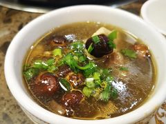 -乳仔牛牦牛汤锅 烤羊排(松潘古城店)