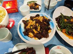 -乔家小院•非遗驴肉•本地小海鲜(滨河路店)
