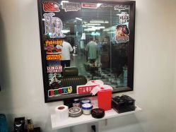 -HEADSTAR BARBERSHOP·男士理发店