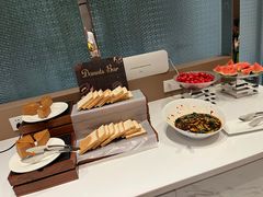 -柏曼酒店(广州长隆旅游度假区汉溪长隆地铁站店)